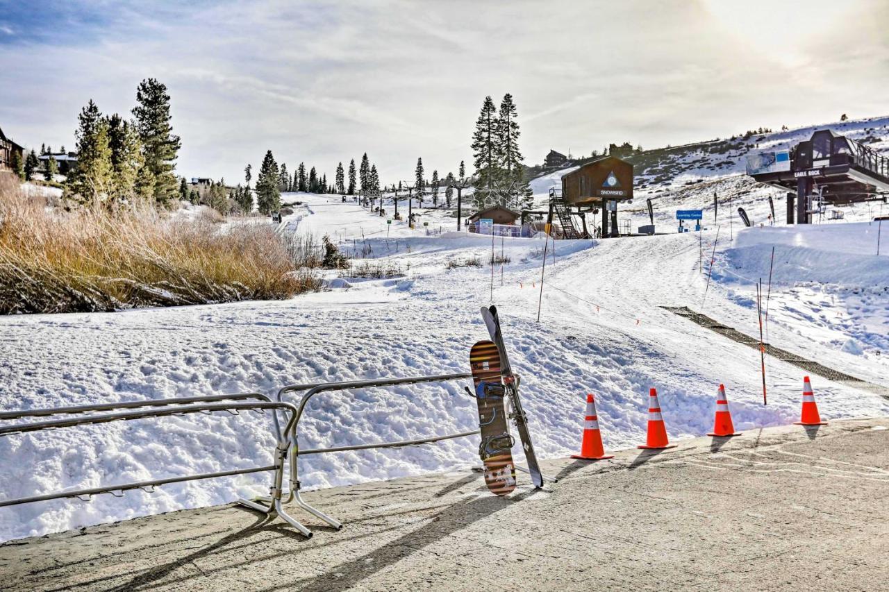 Luxurious Tahoe Donner Home With Golf Course Views! Truckee Exterior photo