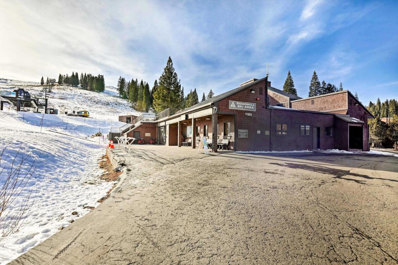 Luxurious Tahoe Donner Home With Golf Course Views! Truckee Exterior photo